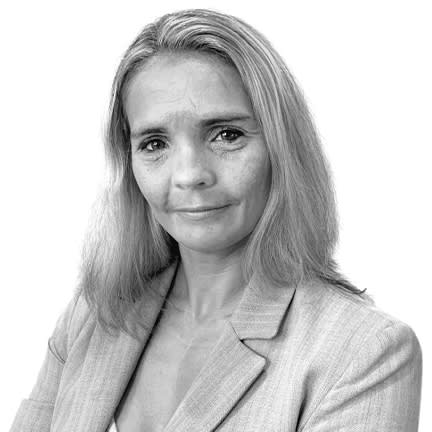 Lizelle Peterson, VP, Finance